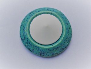 Geursteen groen glanzend, met spikkel.